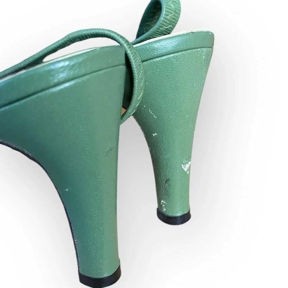 T16 Top Shoe Whimsical Heels